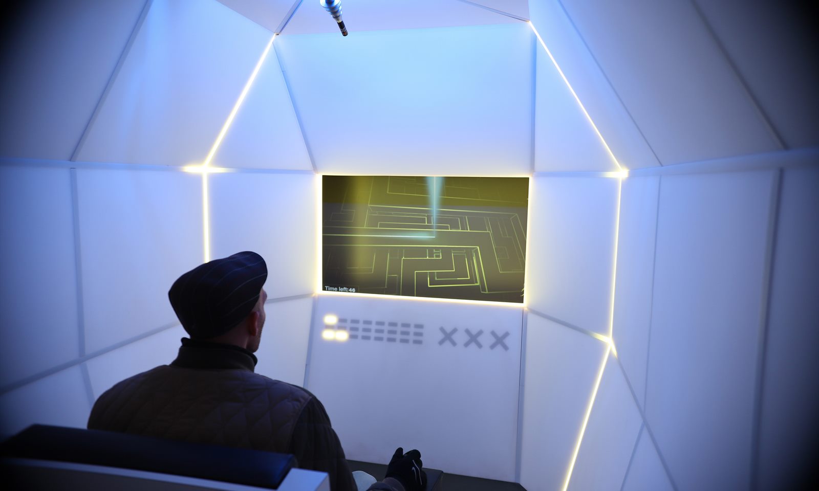 Precision Room — ASML / YoungWorks